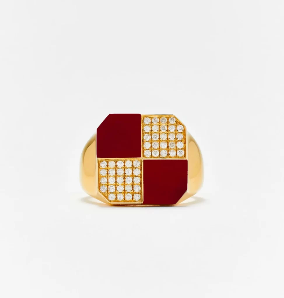 it’s-not-necessary-to-come-from-an-aristocratic-background-or-look-like-jude-law-in-the-talented-mr-ripley-to-wear-a-signet-ring,-and-it-also-makes-a-great-heirloom.